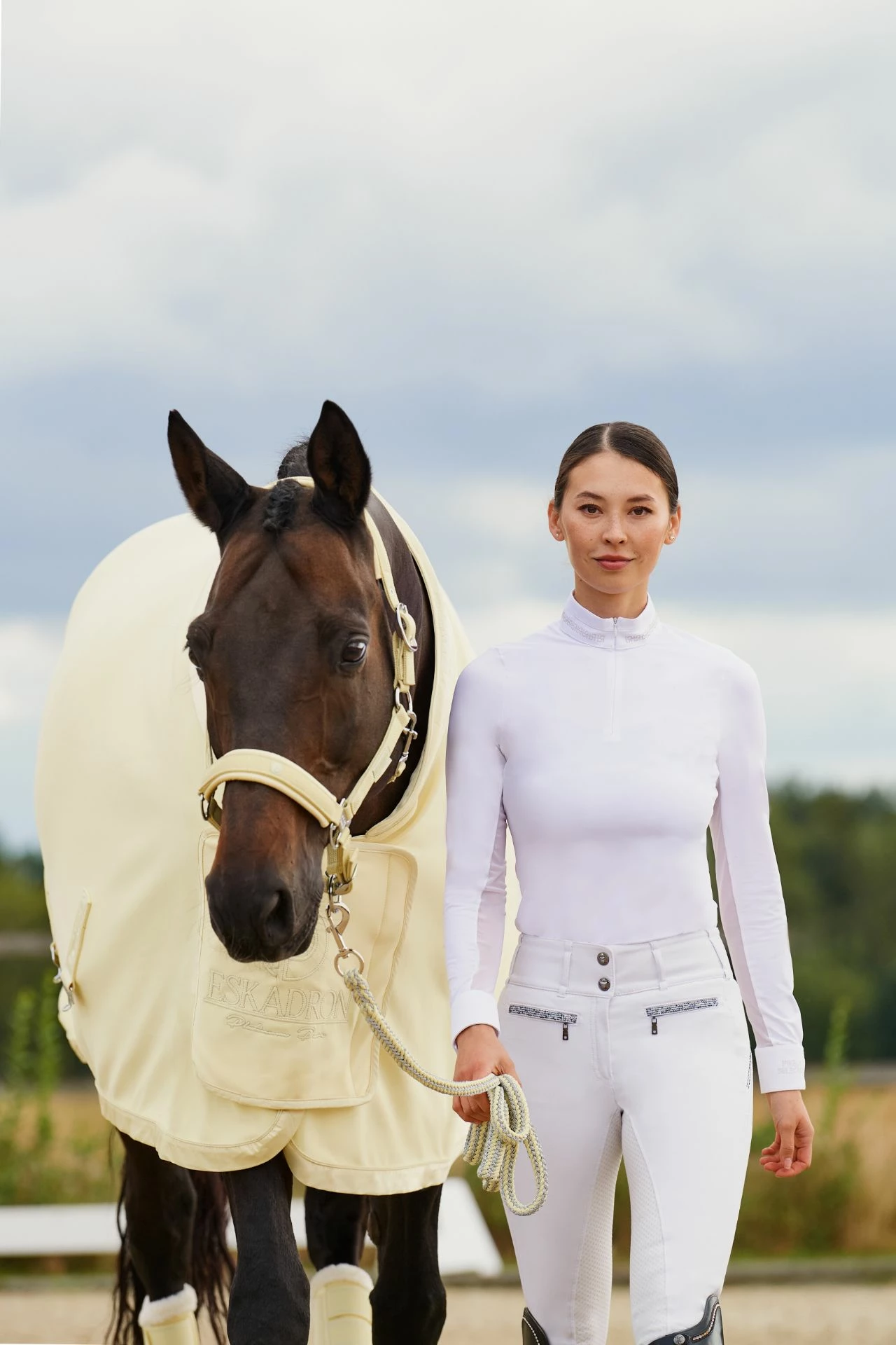 Eskadron Head Collar Double Pin Satin Platinum PURE 23 Sunflower - Image 2